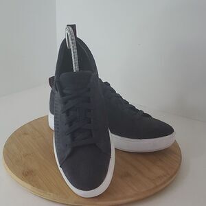 Under Armour Sportswear Suede Women's Sneakers Navy Blue Size 9
